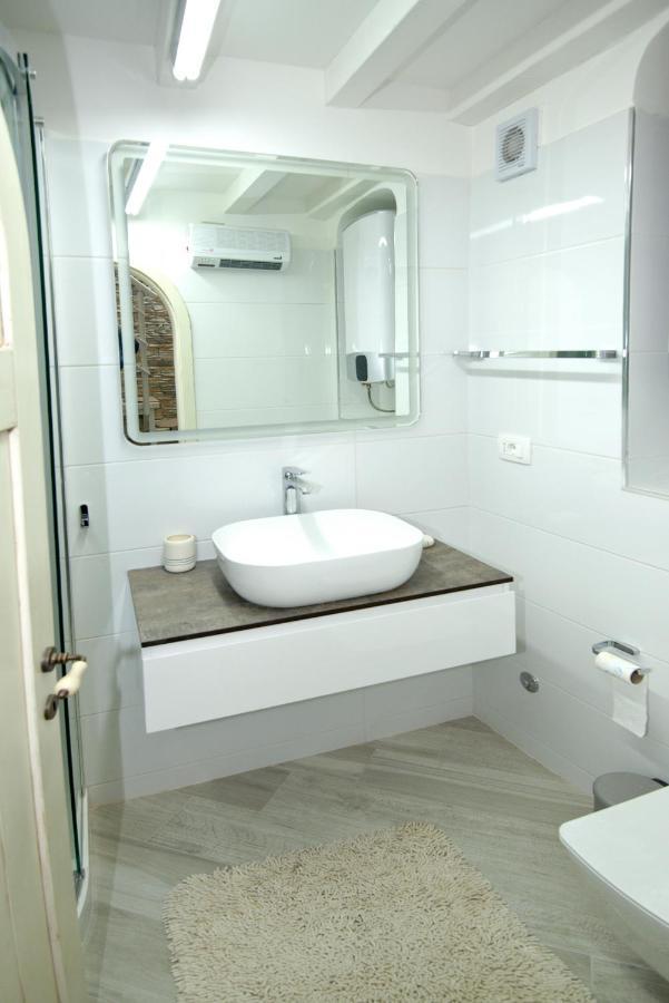 Apartment Sanjin With Sea View Башка Экстерьер фото