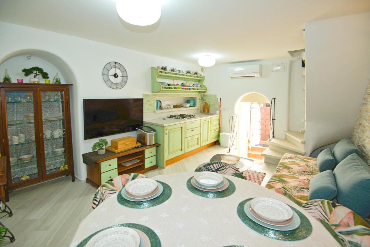 Apartment Sanjin With Sea View Башка Экстерьер фото